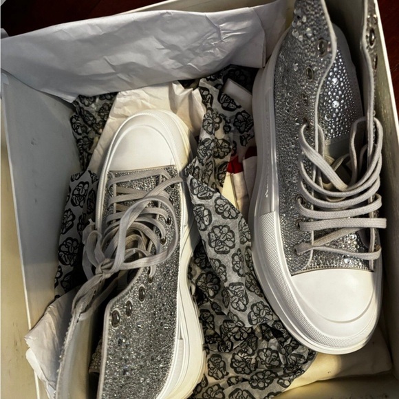 Alexander McQueen boots. Size 11 brand new worn to try on. - Picture 1 of 8